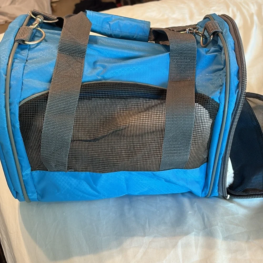 Soft-Sided Pet Carrier Blue Mesh Small Dog Cat Travel Bag 14x11x9